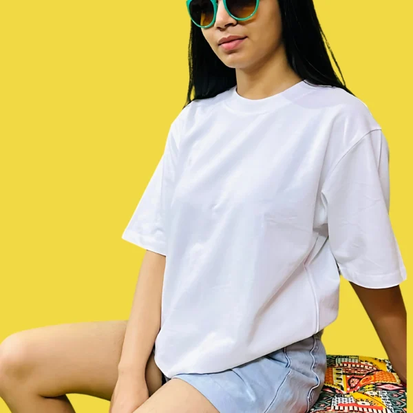 112 Women's White Plain Oversized T-Shirt