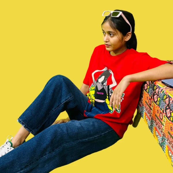 20_OOTD Women’s Red Oversized T-Shirt Fashionista_s Choice for Stylish Comfort (3) OOTD Women’s Red Oversized T-Shirt