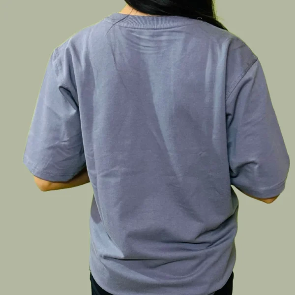 23_Women’s Grey Plain Oversized T-Shirt. Elegant Tee for Versatile Wear (3) Women’s Grey Plain Oversized T-Shirt