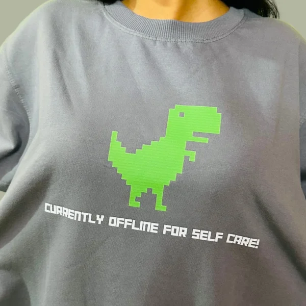 40_Women’s Dinosaur Printed Grey Oversized T-Shirt. Casual Graphic Tee (4) Women’s Dinosaur Printed Grey Oversized T-Shirt