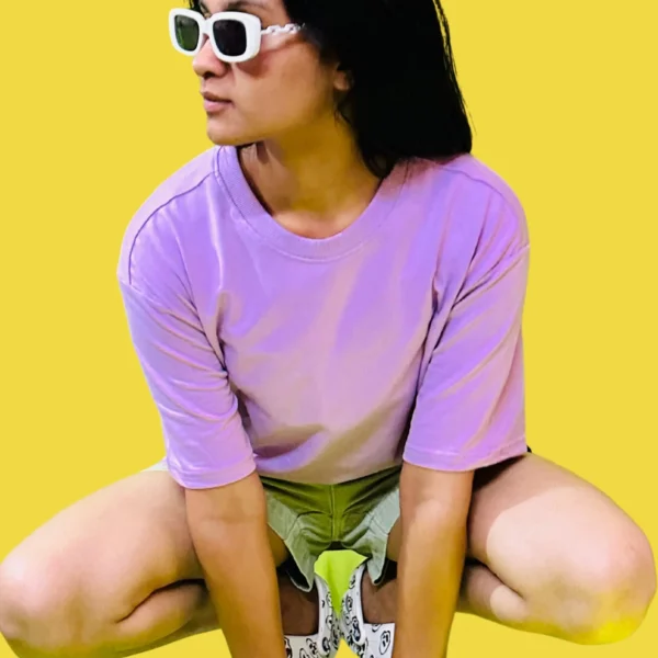 41_Women’s Lavender Plain Oversized T-Shirt. Elegant Tee for Versatile Wear (3) Women’s Lavender Plain Oversized T-Shirt